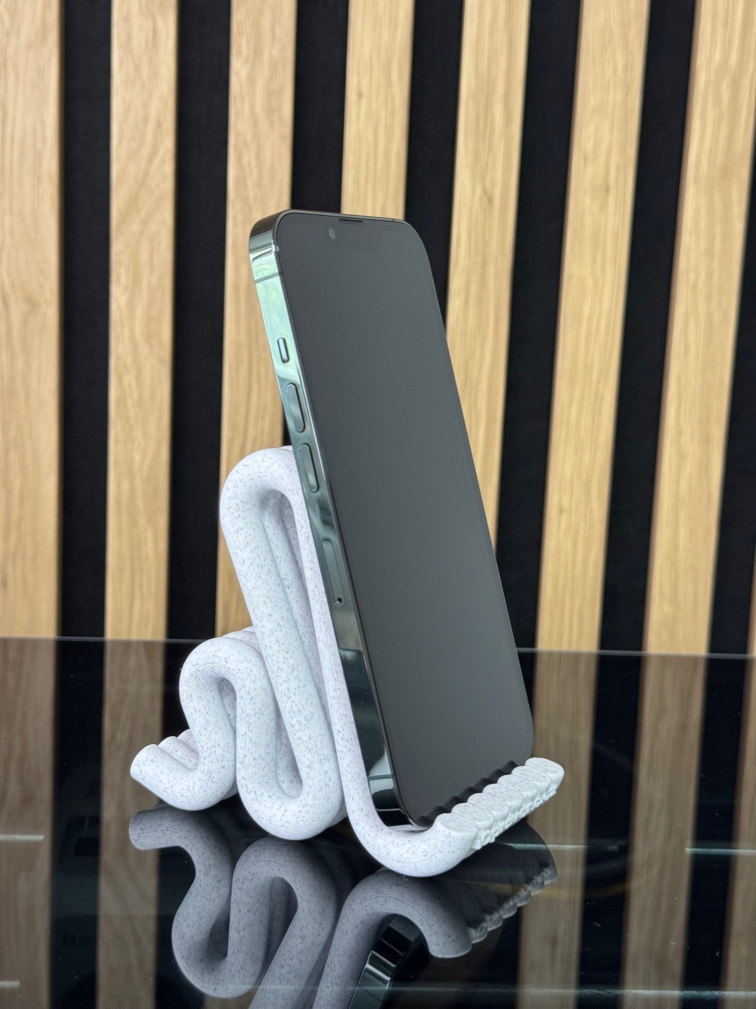 iPhone 13 Pro 128GB Velmi pěkný stav, konkrétní kus 7228, fotka 2 z 11
