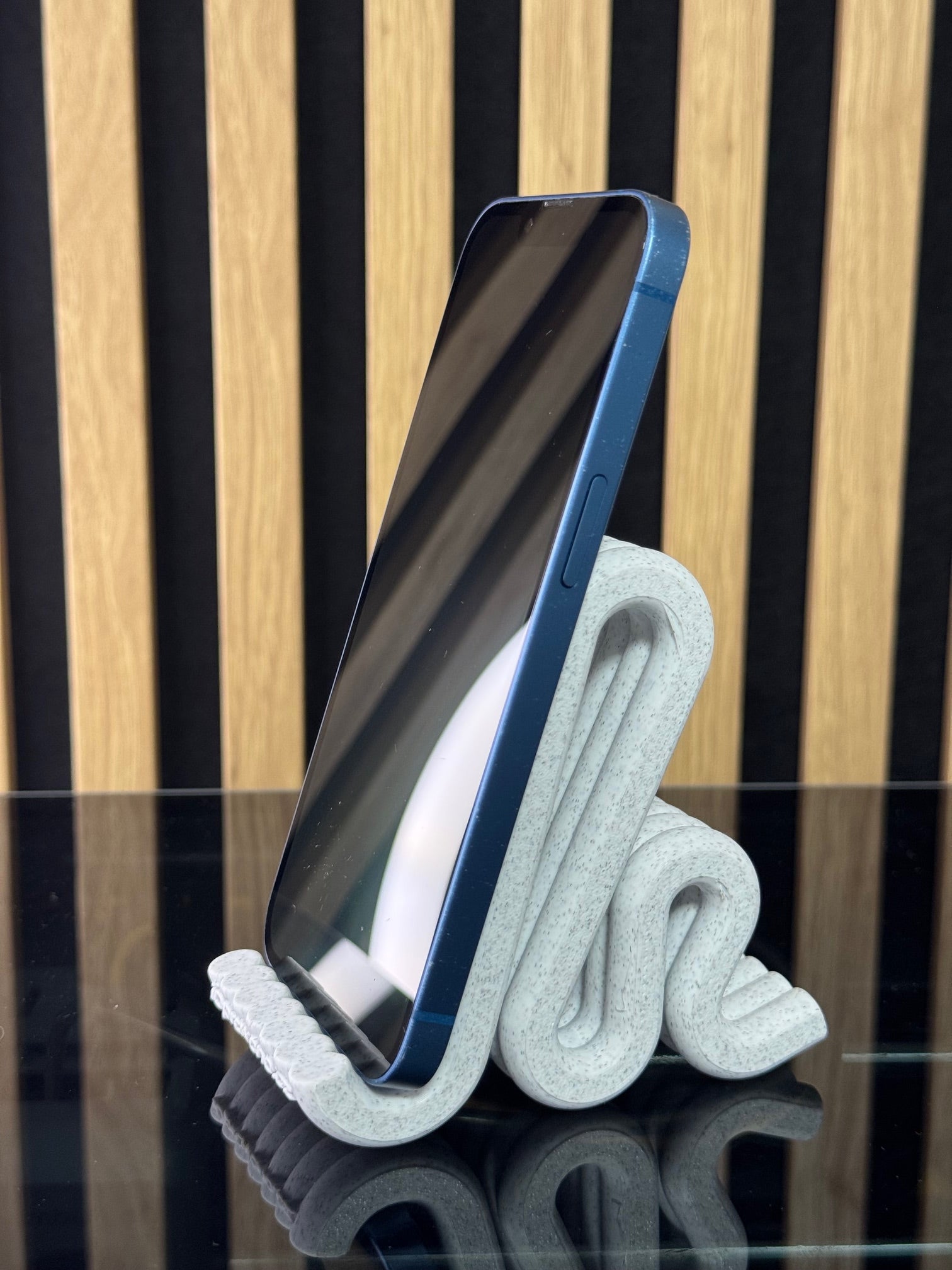 iPhone 13 128GB Velmi pěkný stav, konkrétní kus 8275, fotka 6 z 10